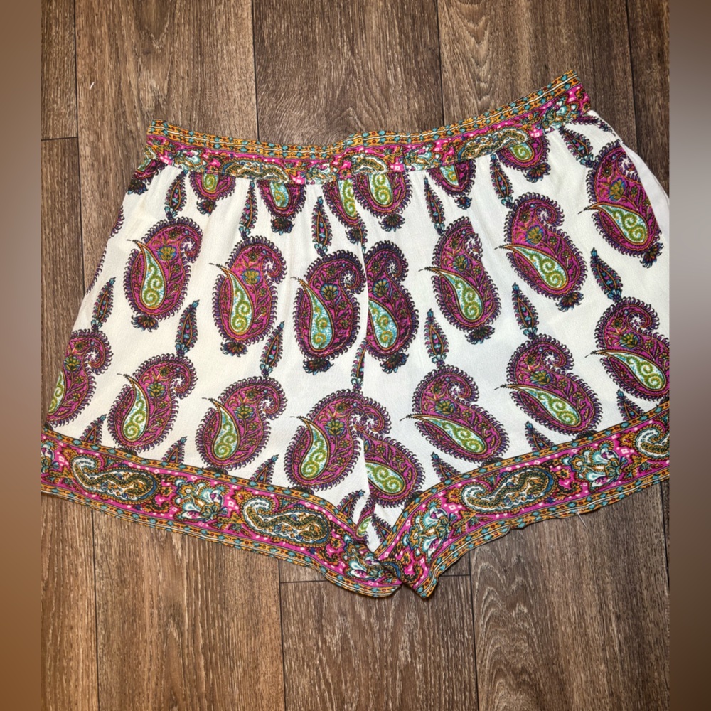 Ett Twa Anthropologie Cream Multicolor Paisley Print Viscose Shorts-A507 - Picture 7 of 7